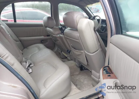 1999 Buick Park Avenue z USA, uszkodzony, nr VIN 1G4CW52K0X4627335